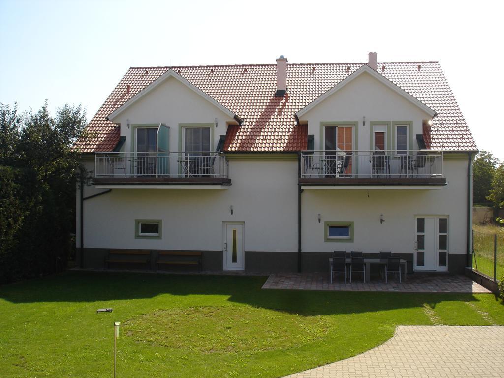 Illmitzer Weinhof Haider Buitenkant foto
